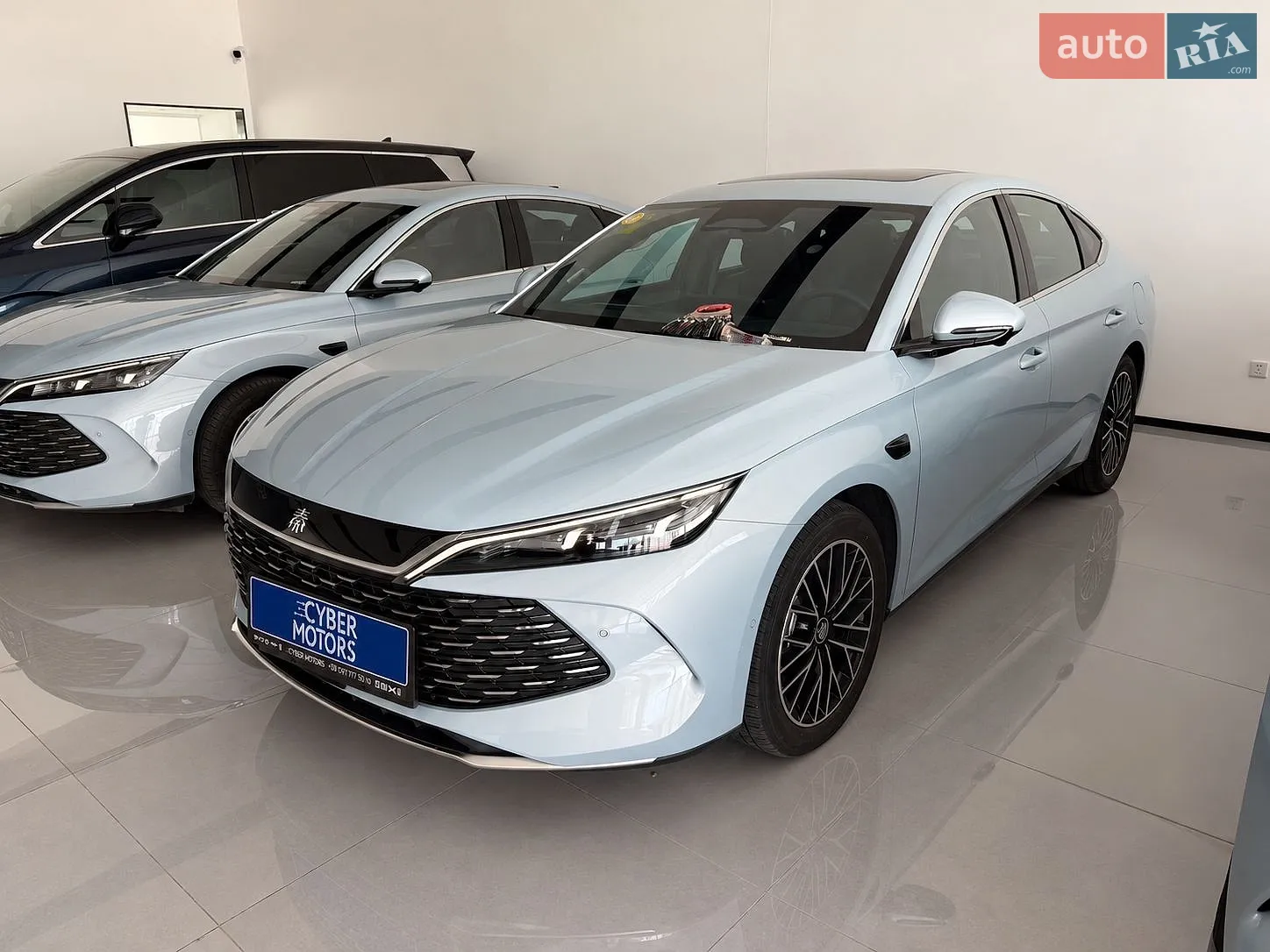 BYD Qin L, 2025