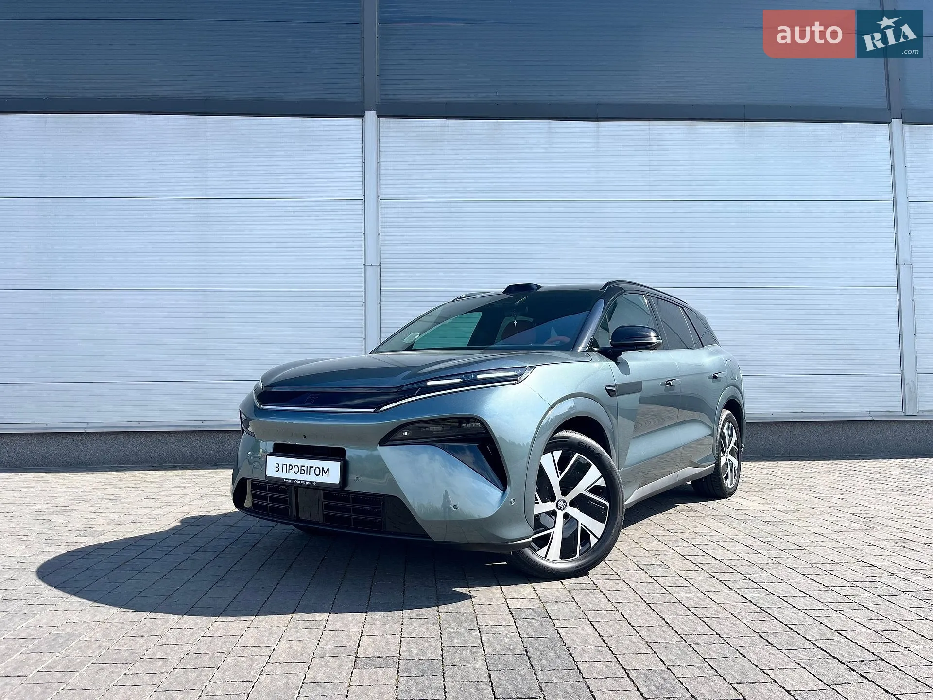 BYD Tang L, 2025