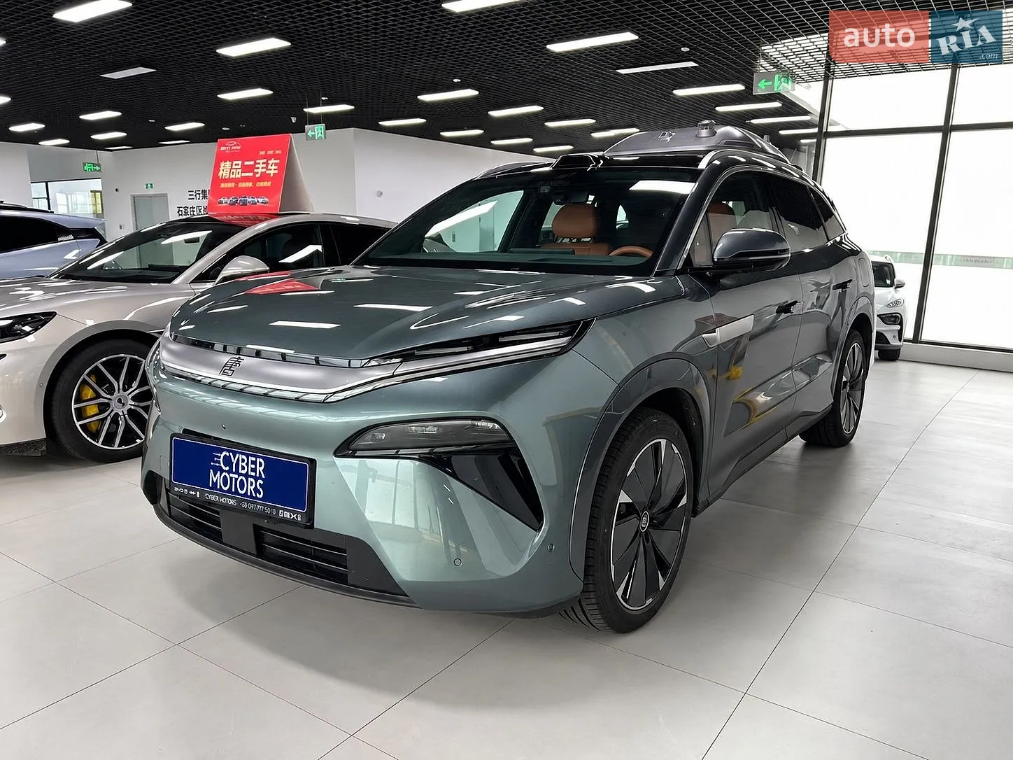 BYD Tang L, 2025