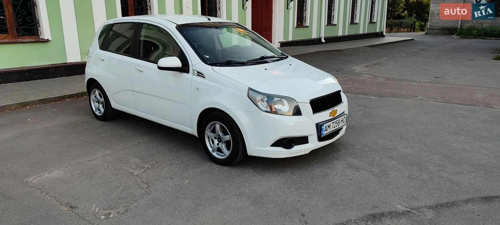 Chevrolet Aveo 2010 — 1