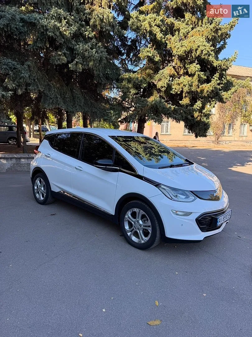 Chevrolet Bolt EV, 2017