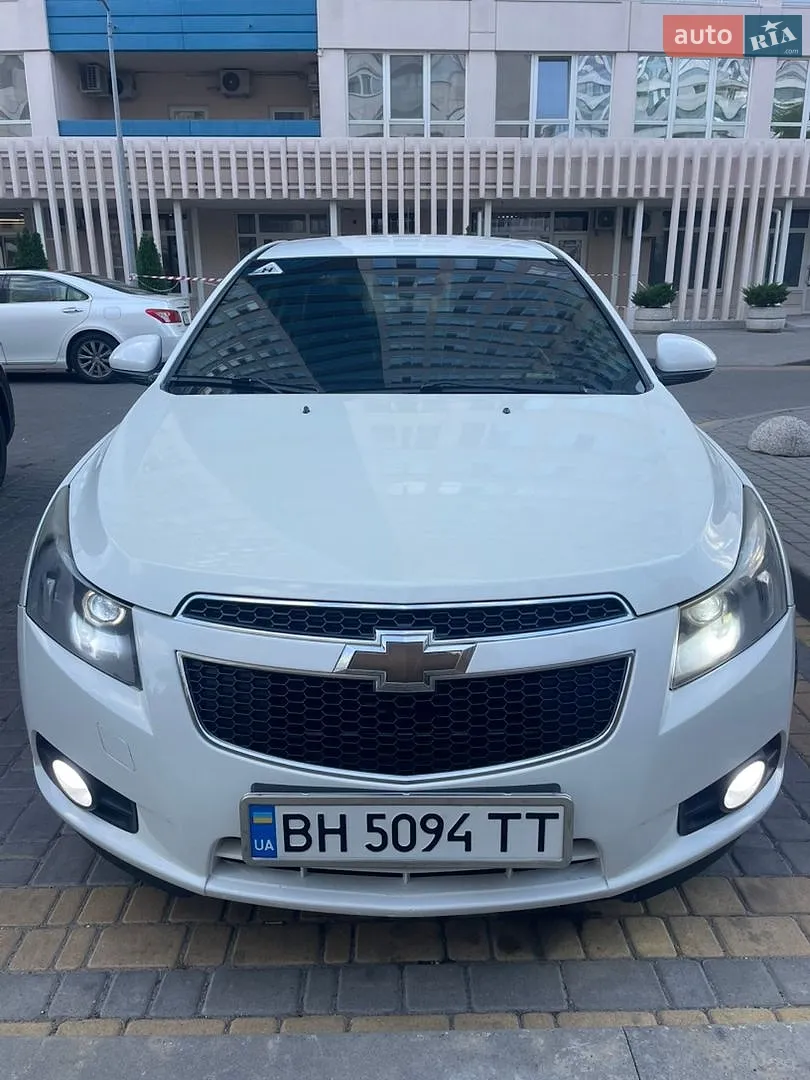 Chevrolet Cruze, 2011