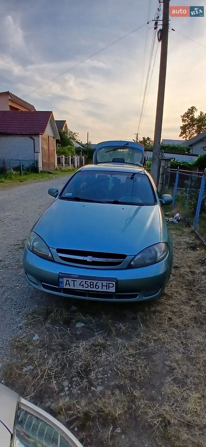 Chevrolet Lacetti, 2004