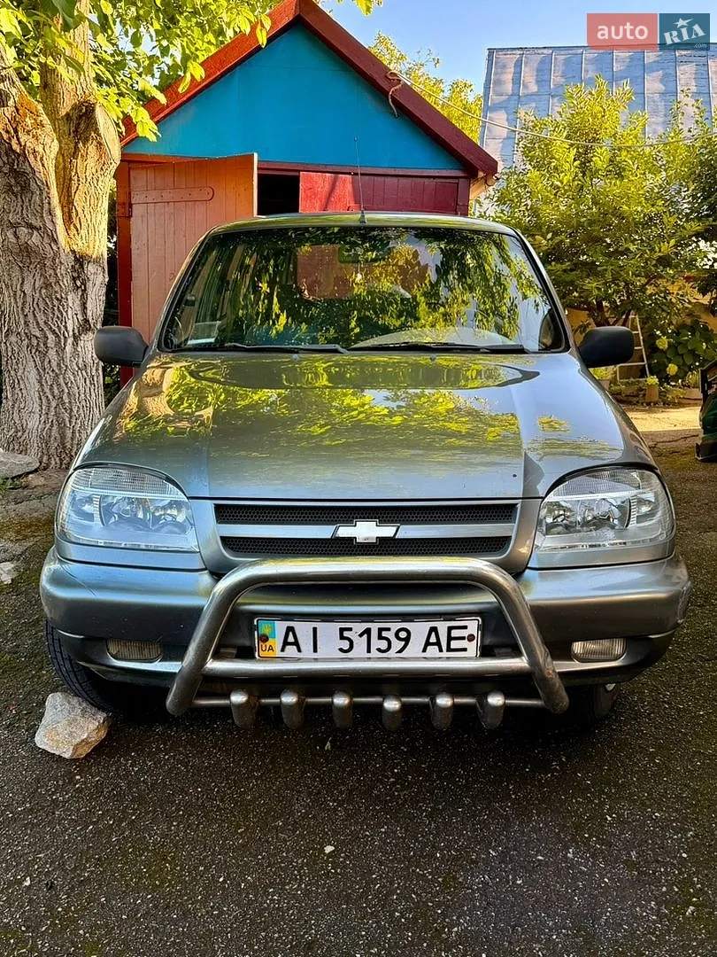 Chevrolet Niva, 2005