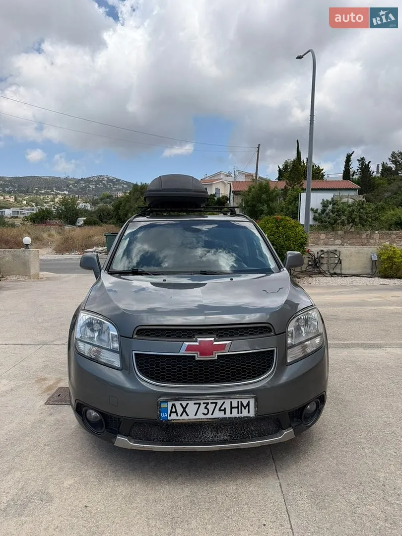 Chevrolet Orlando, 2011