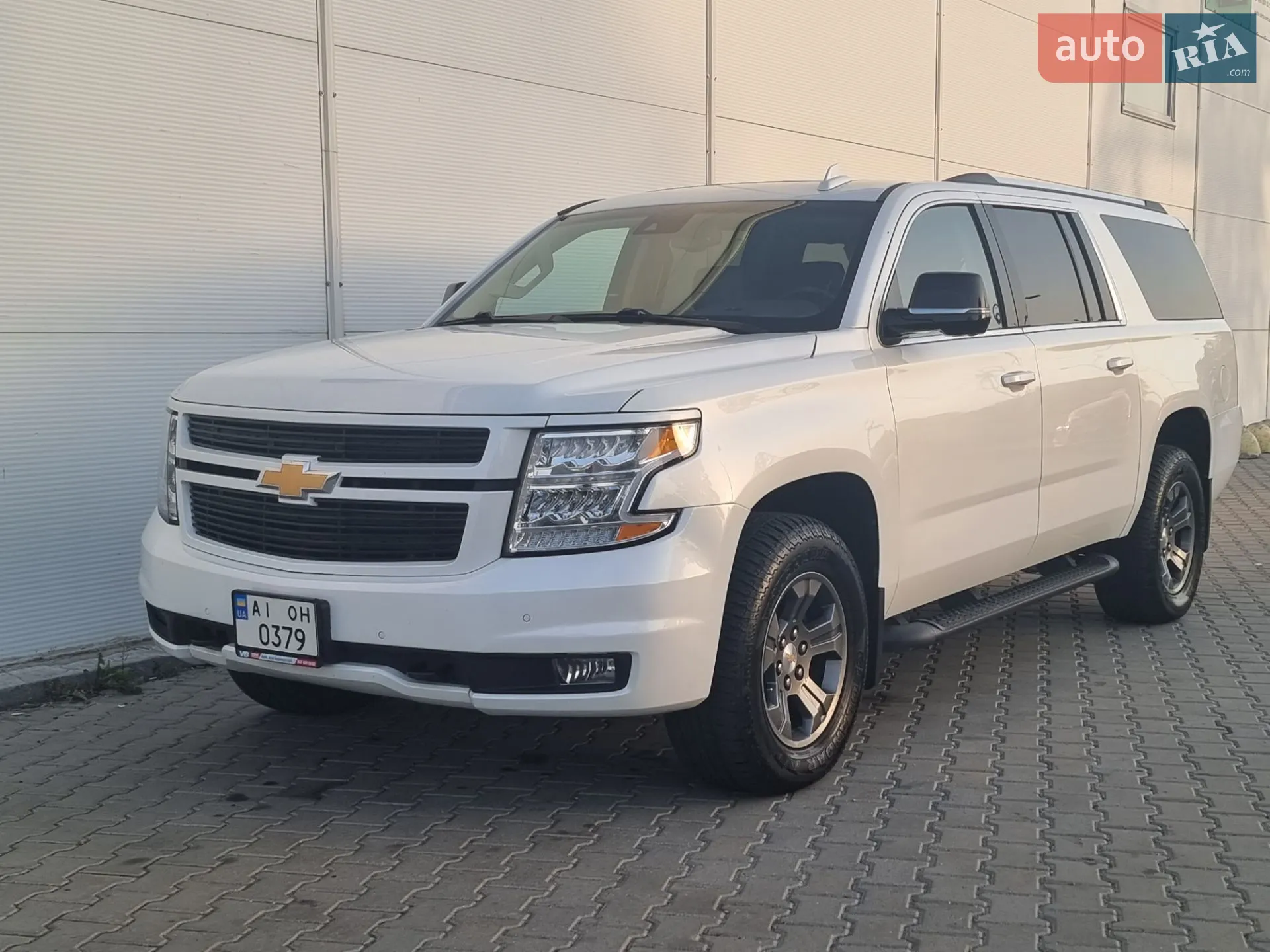 Chevrolet Suburban, 2017