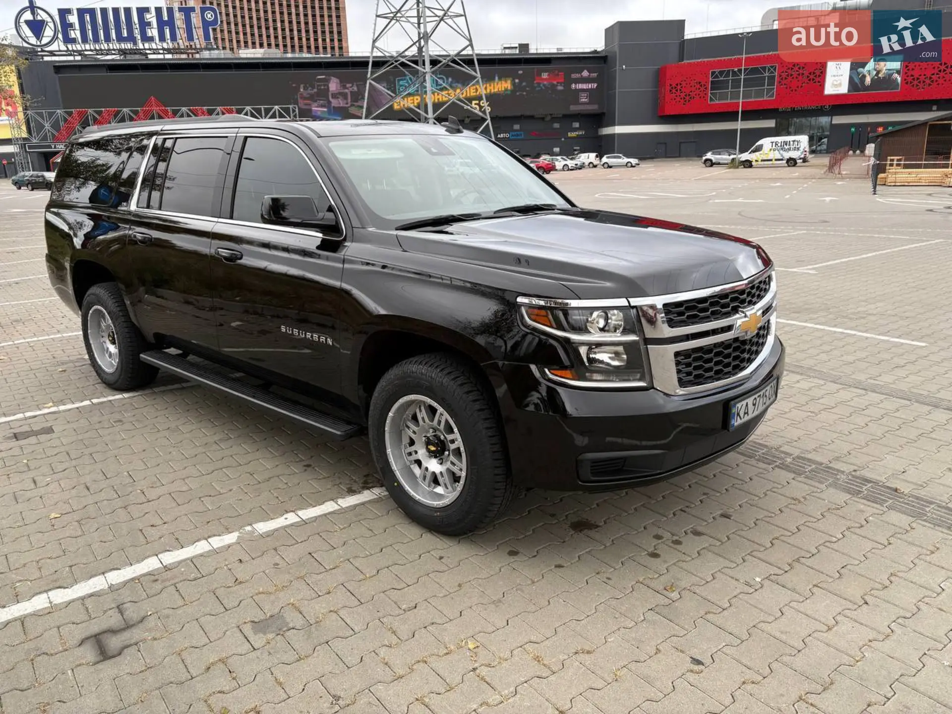 Chevrolet Suburban, 2016