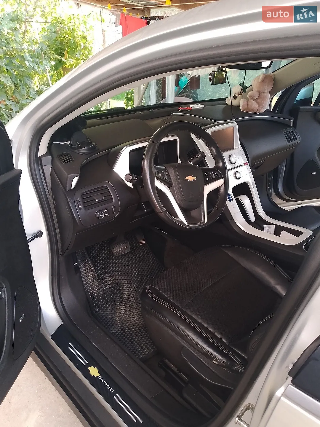 Chevrolet Volt, 2011