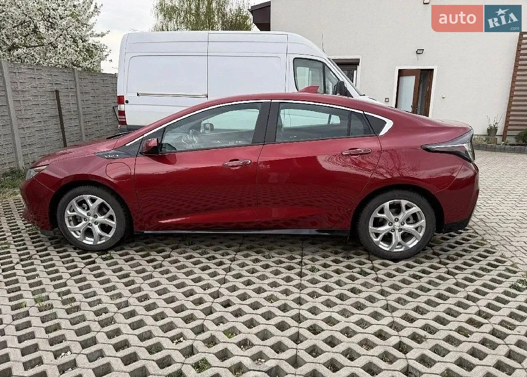 Chevrolet Volt, 2017