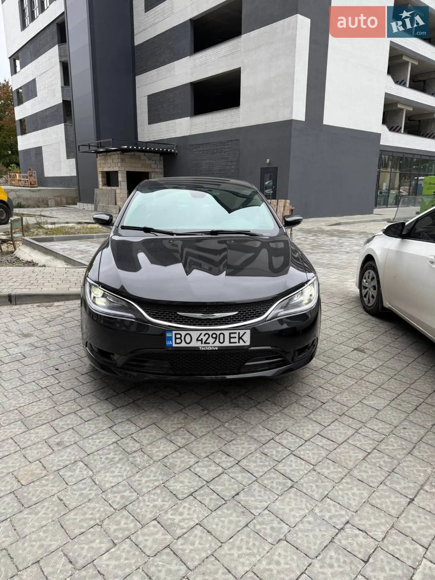 Chrysler 200, 2015