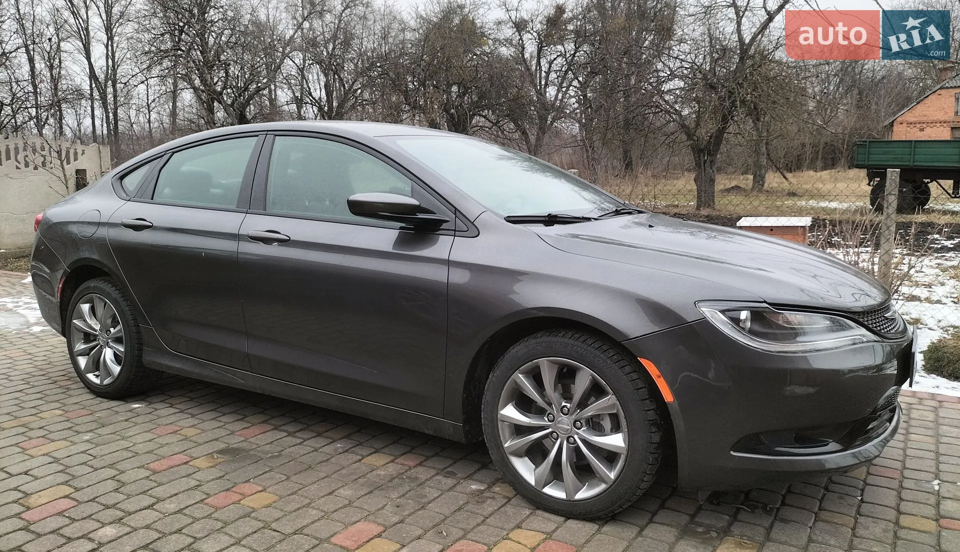 Chrysler 200, 2015