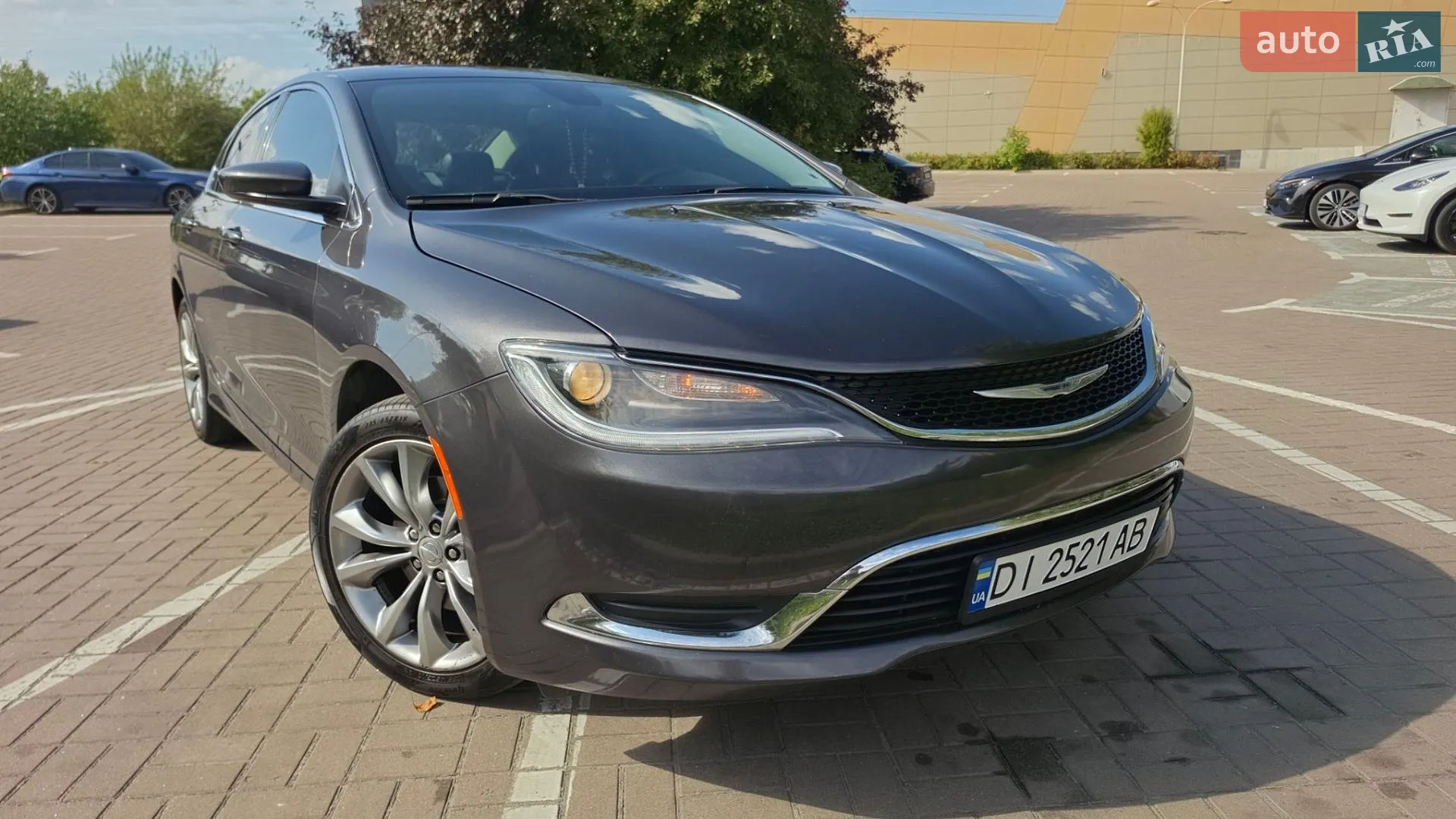 Chrysler 200, 2016