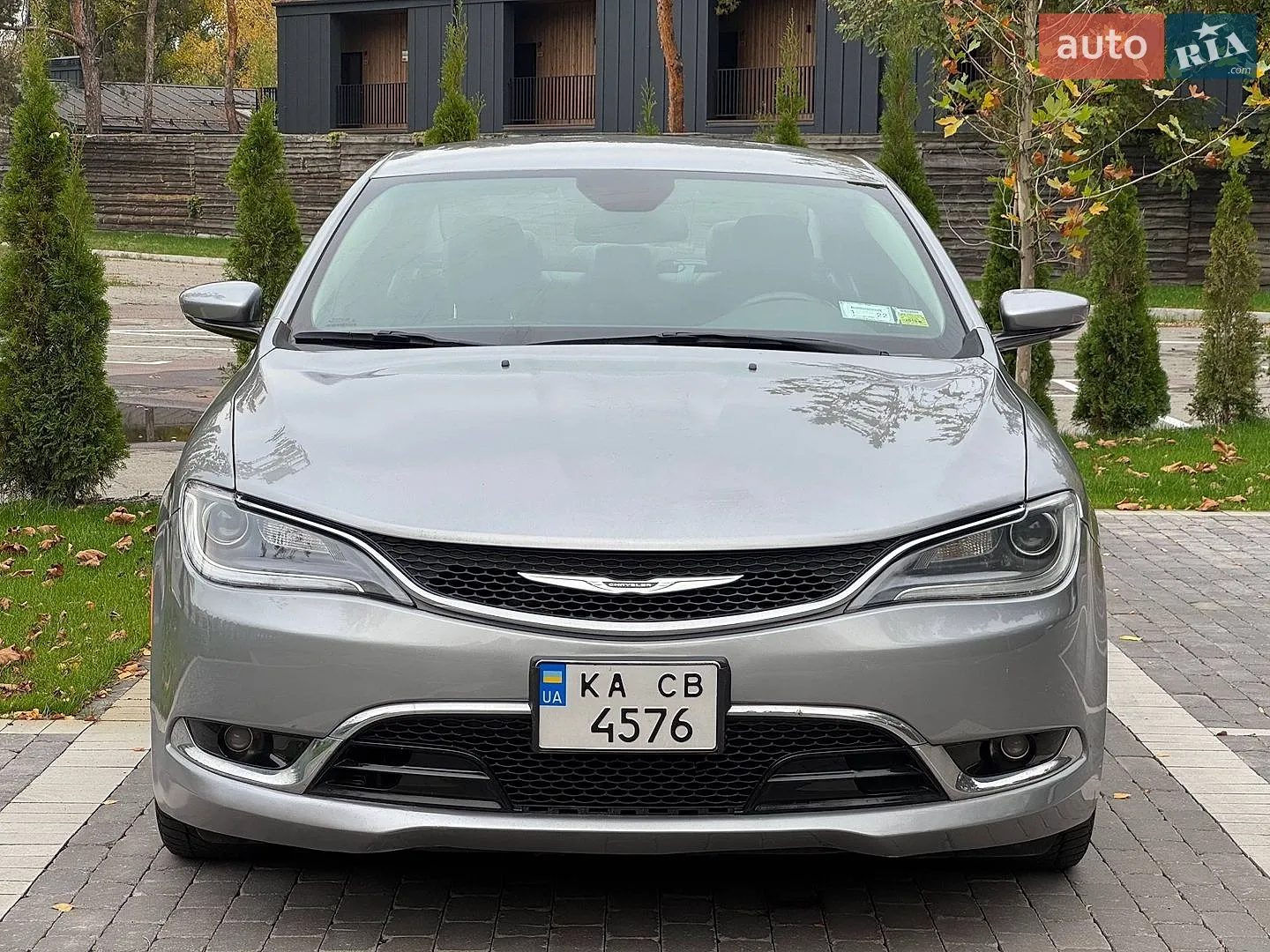 Chrysler 200, 2015