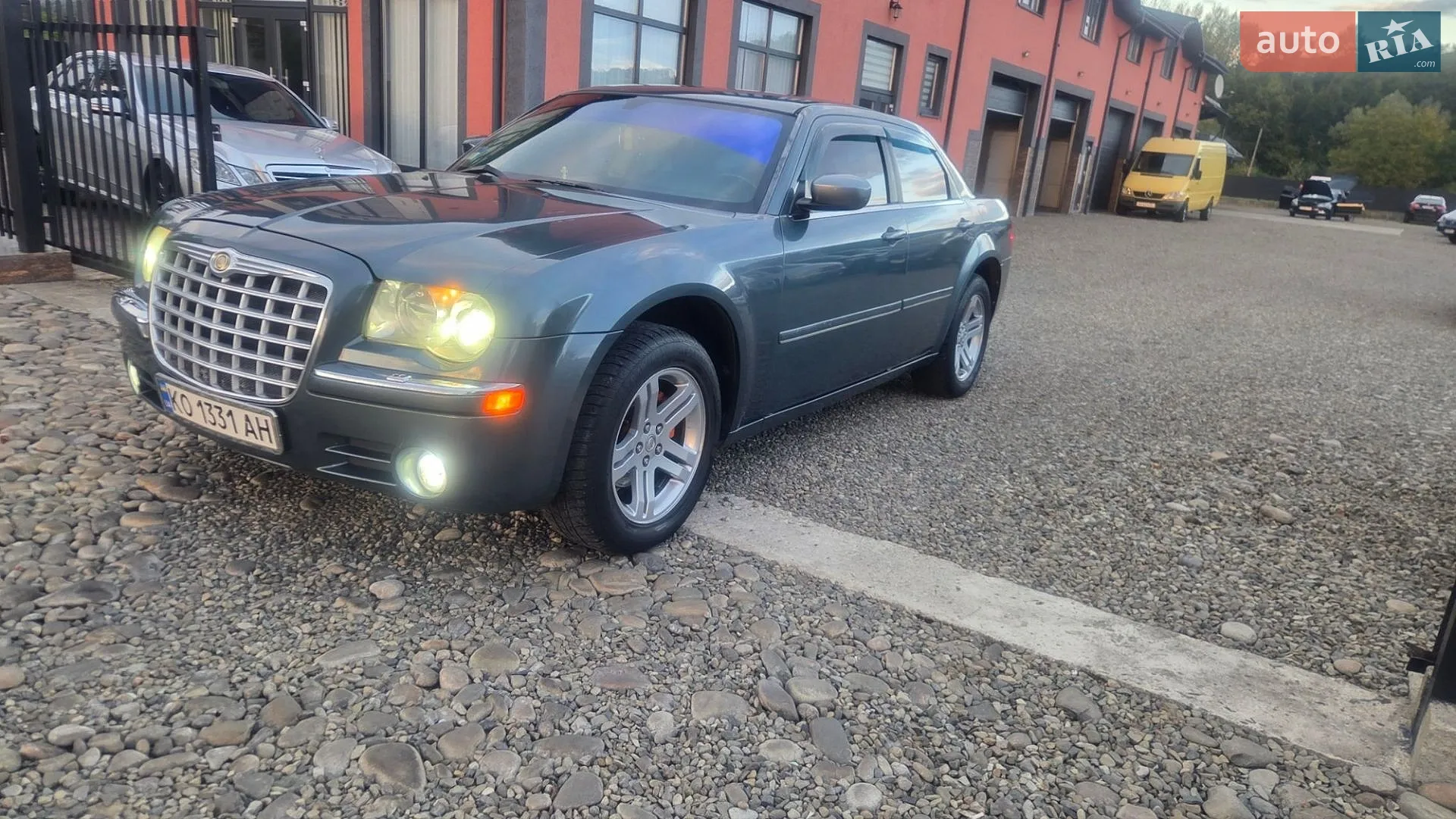 Chrysler 300C, 2004