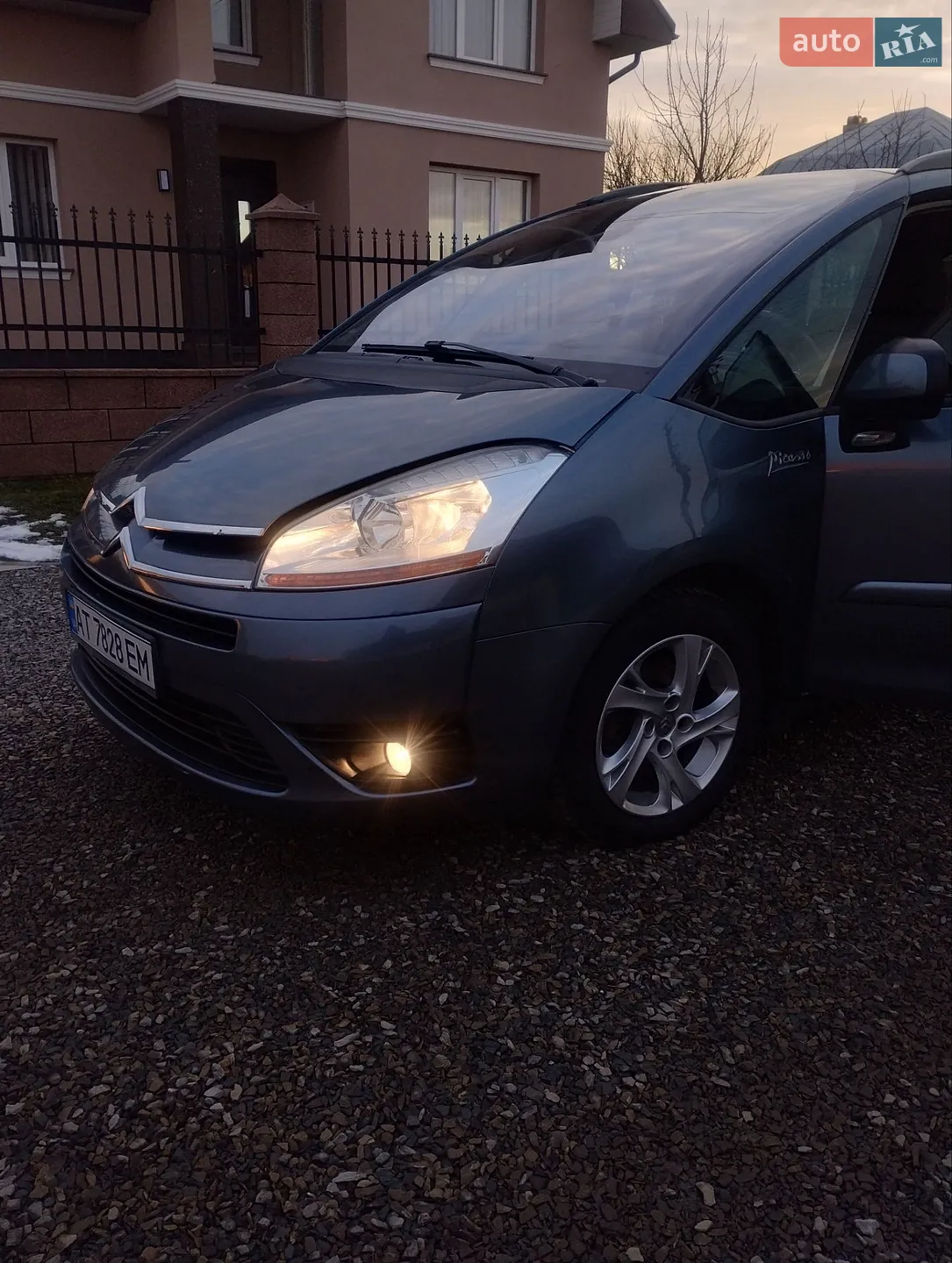 Citroën Grand C4 Picasso, 2010