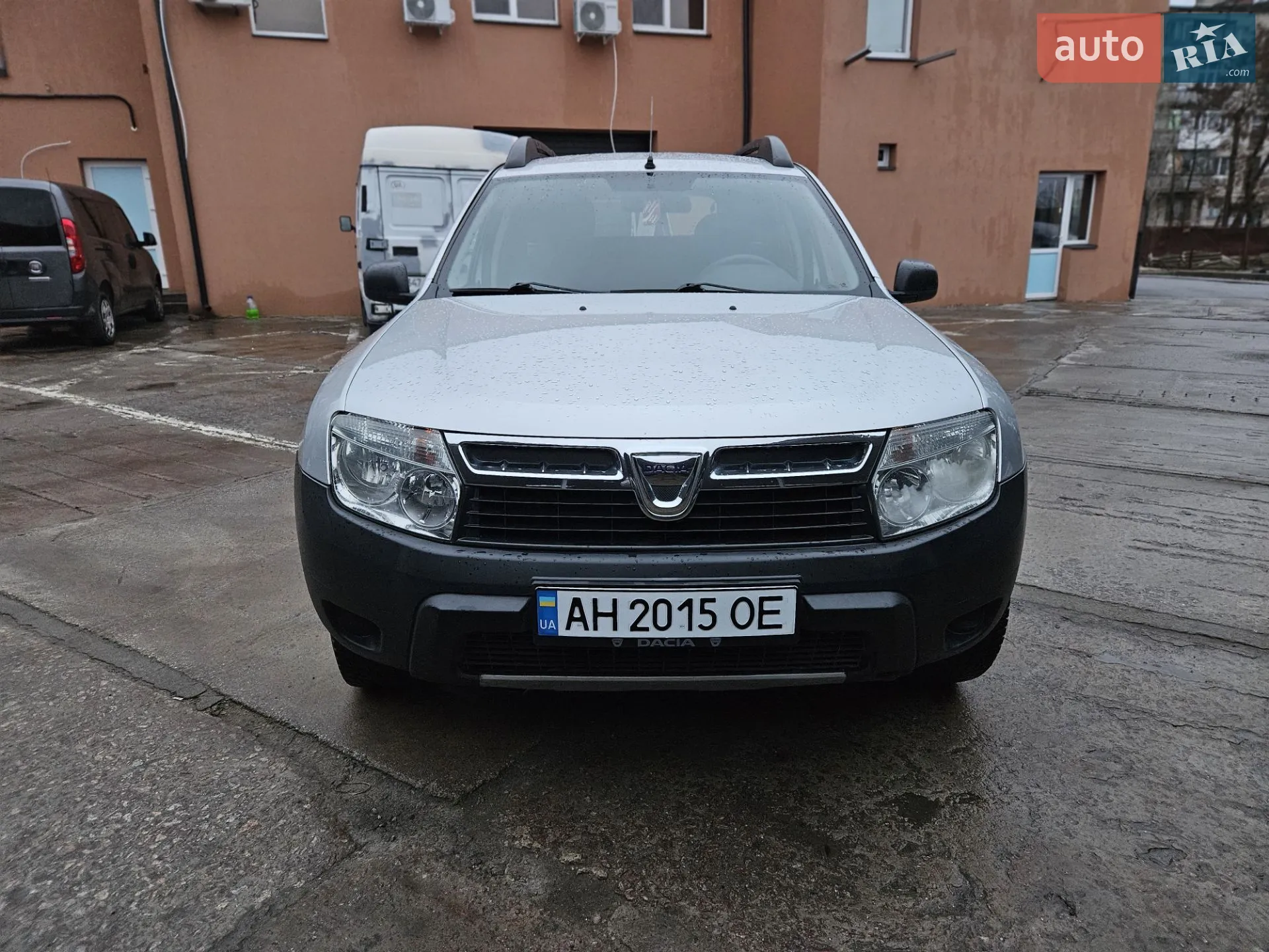 Dacia Duster, 2011