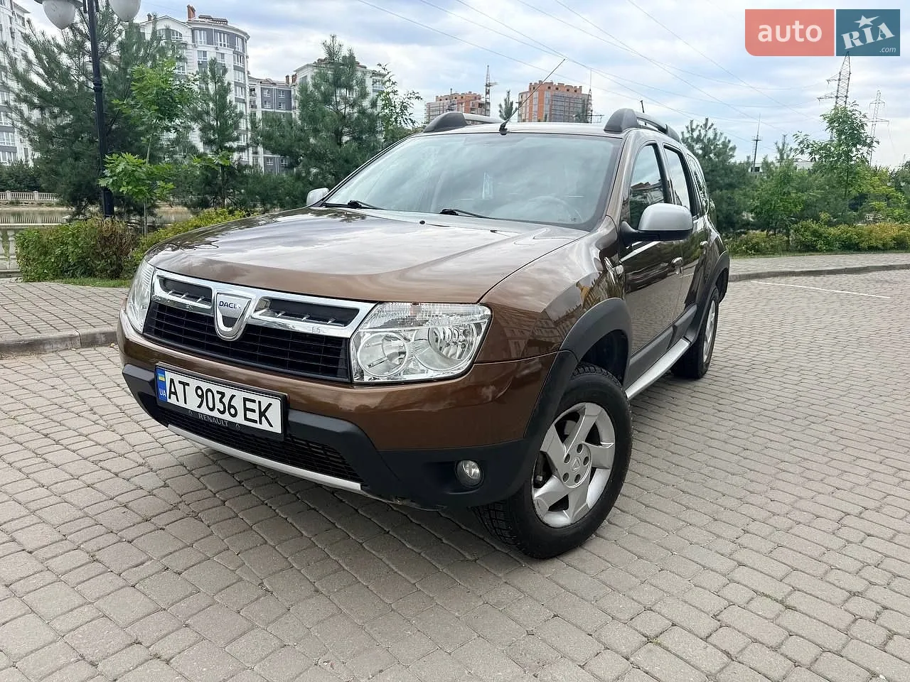 Dacia Duster, 2011