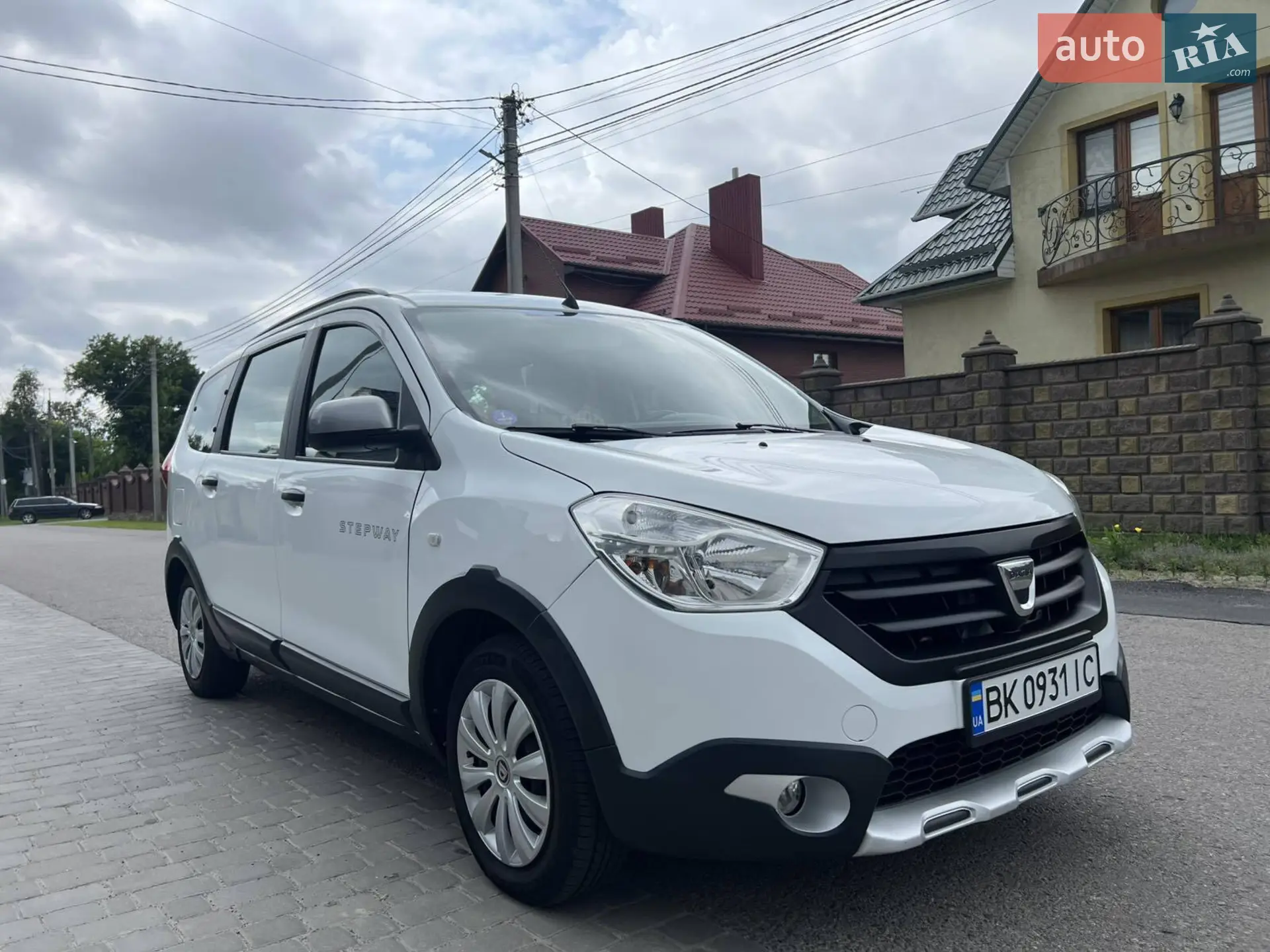 Dacia Lodgy, 2016