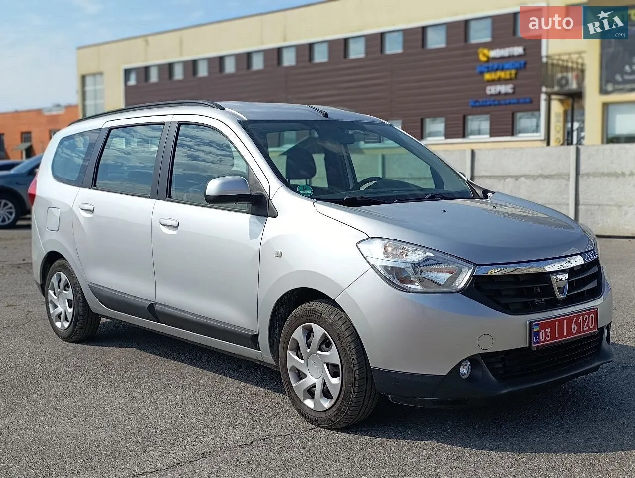 Dacia Lodgy, 2013