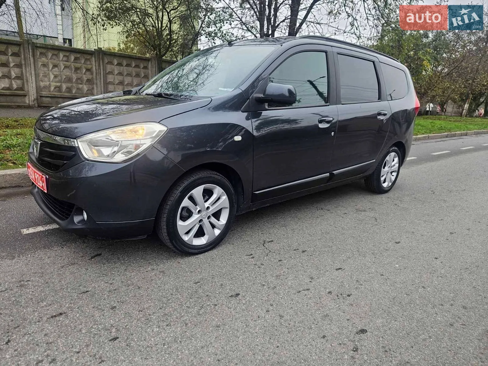 Dacia Lodgy, 2012