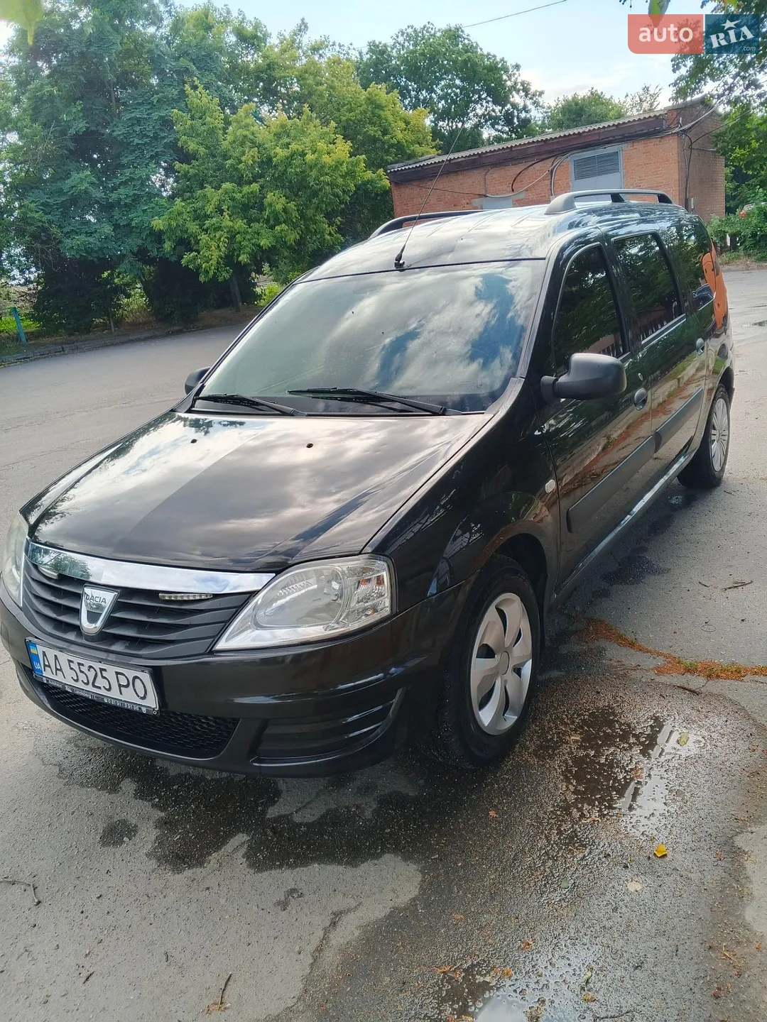 Dacia Logan MCV, 2011