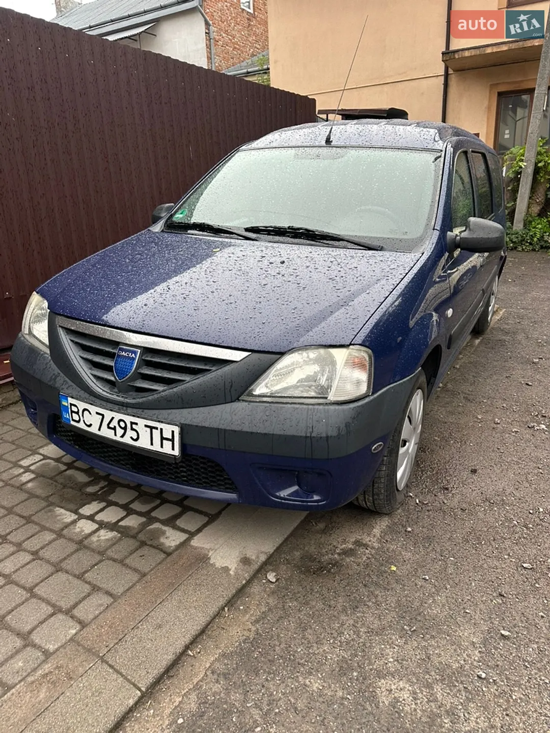Dacia Logan MCV, 2007