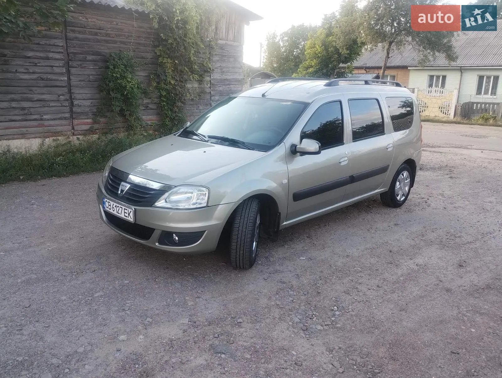 Dacia Logan MCV, 2011