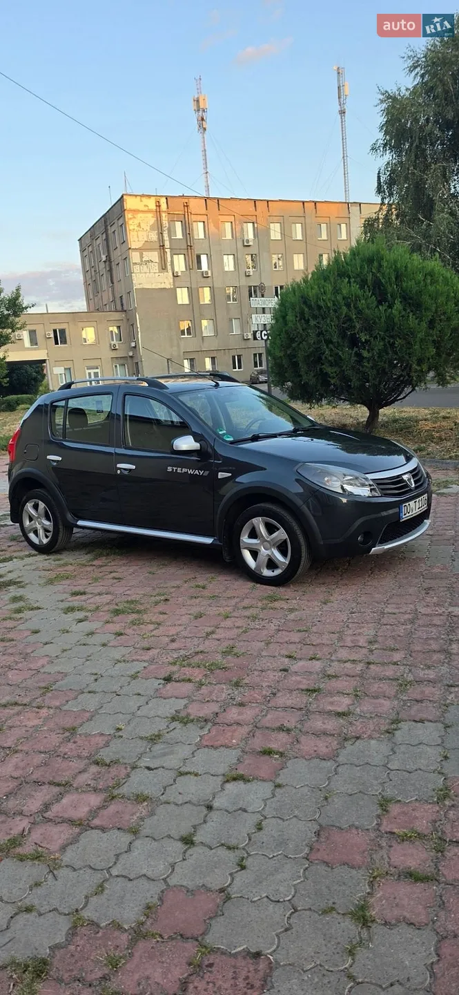 Dacia Sandero StepWay, 2012