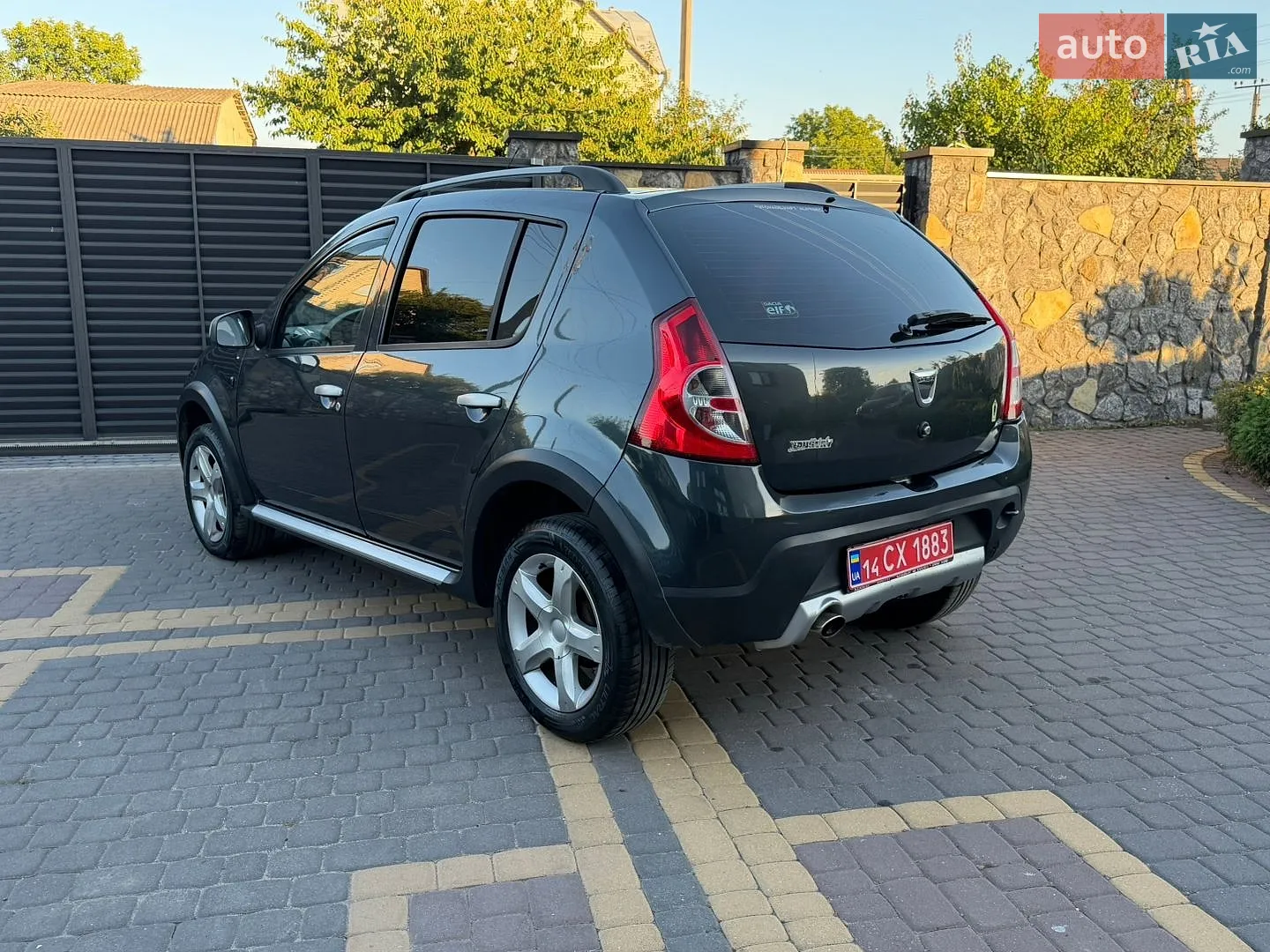 Dacia Sandero StepWay, 2012