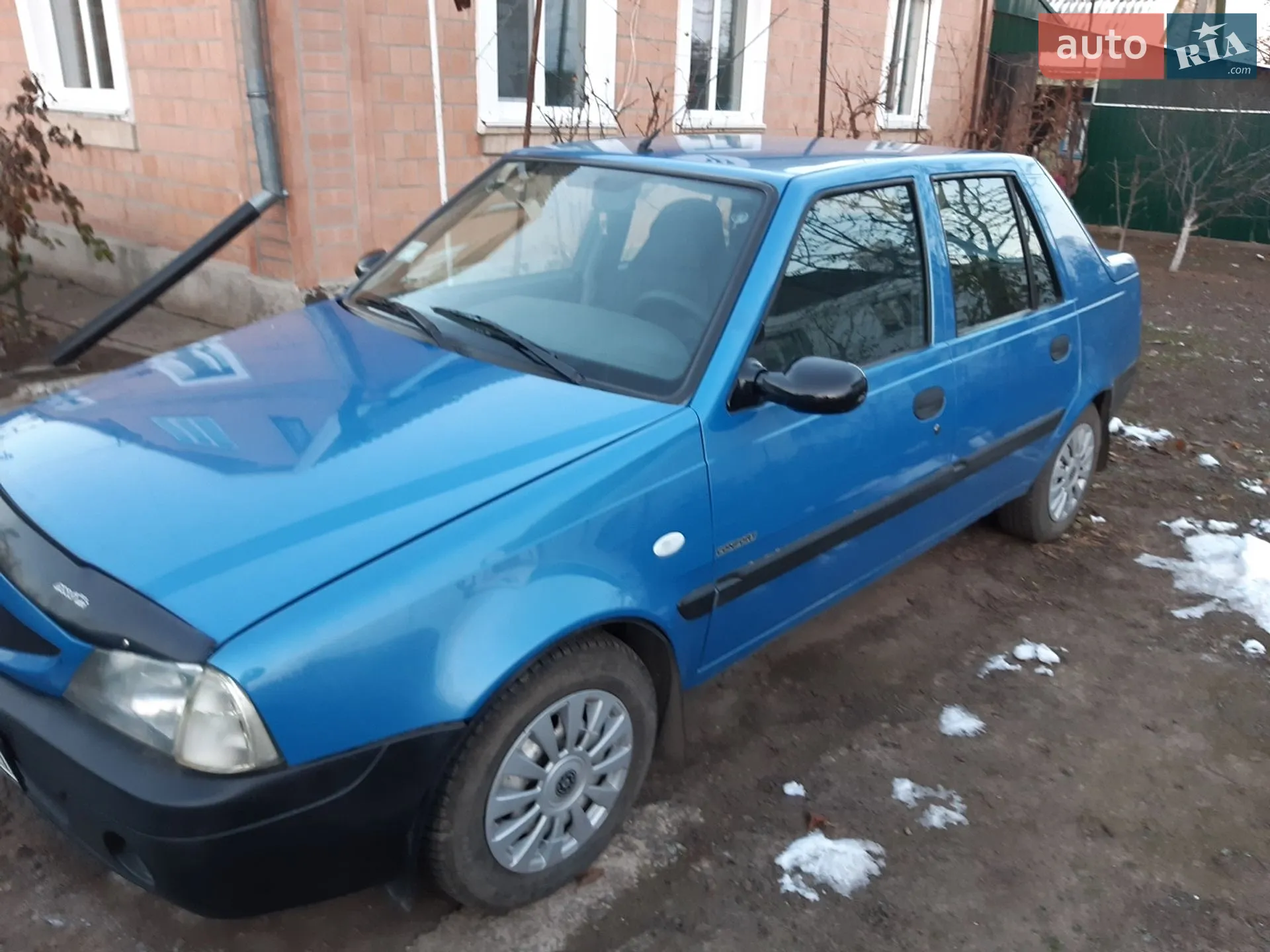 Dacia Solenza, 2004