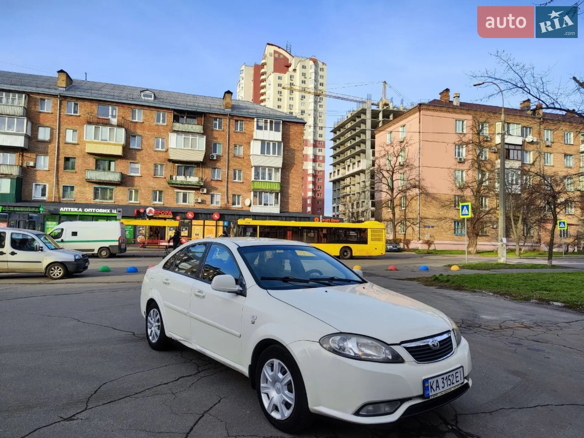 Daewoo Gentra 2015 — 1