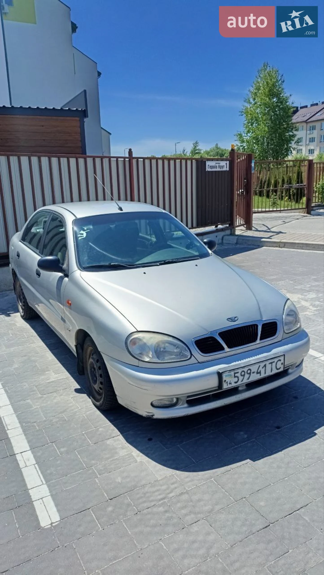 Daewoo Lanos, 2002