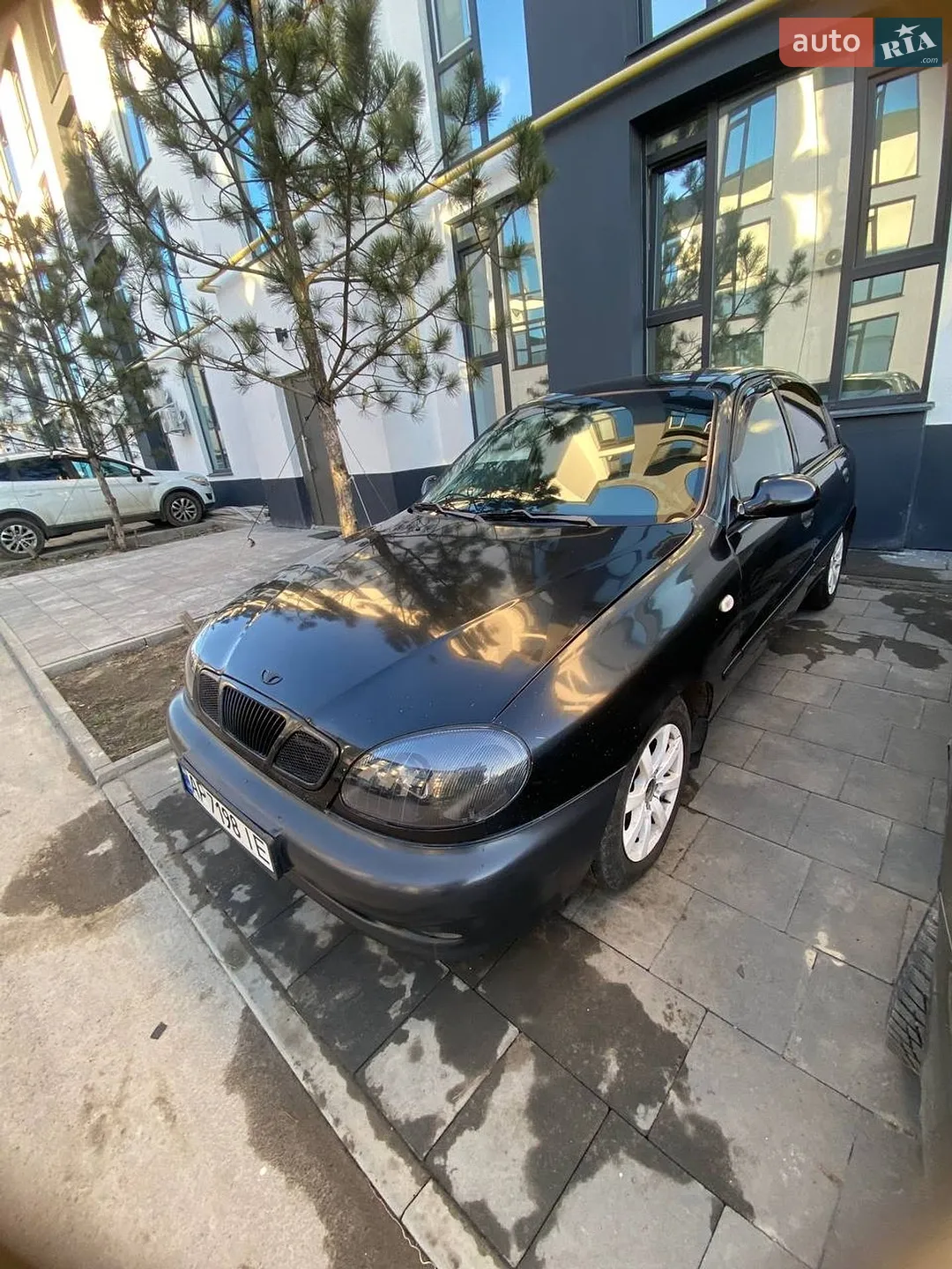 Daewoo Lanos, 1998