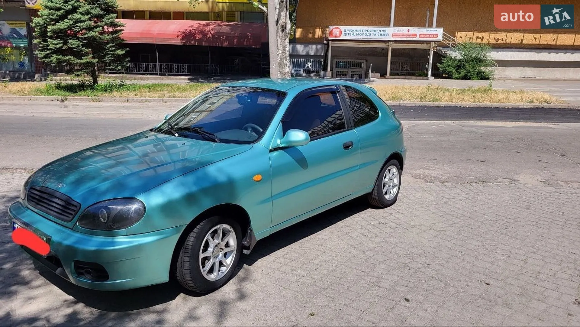 Daewoo Lanos, 1998