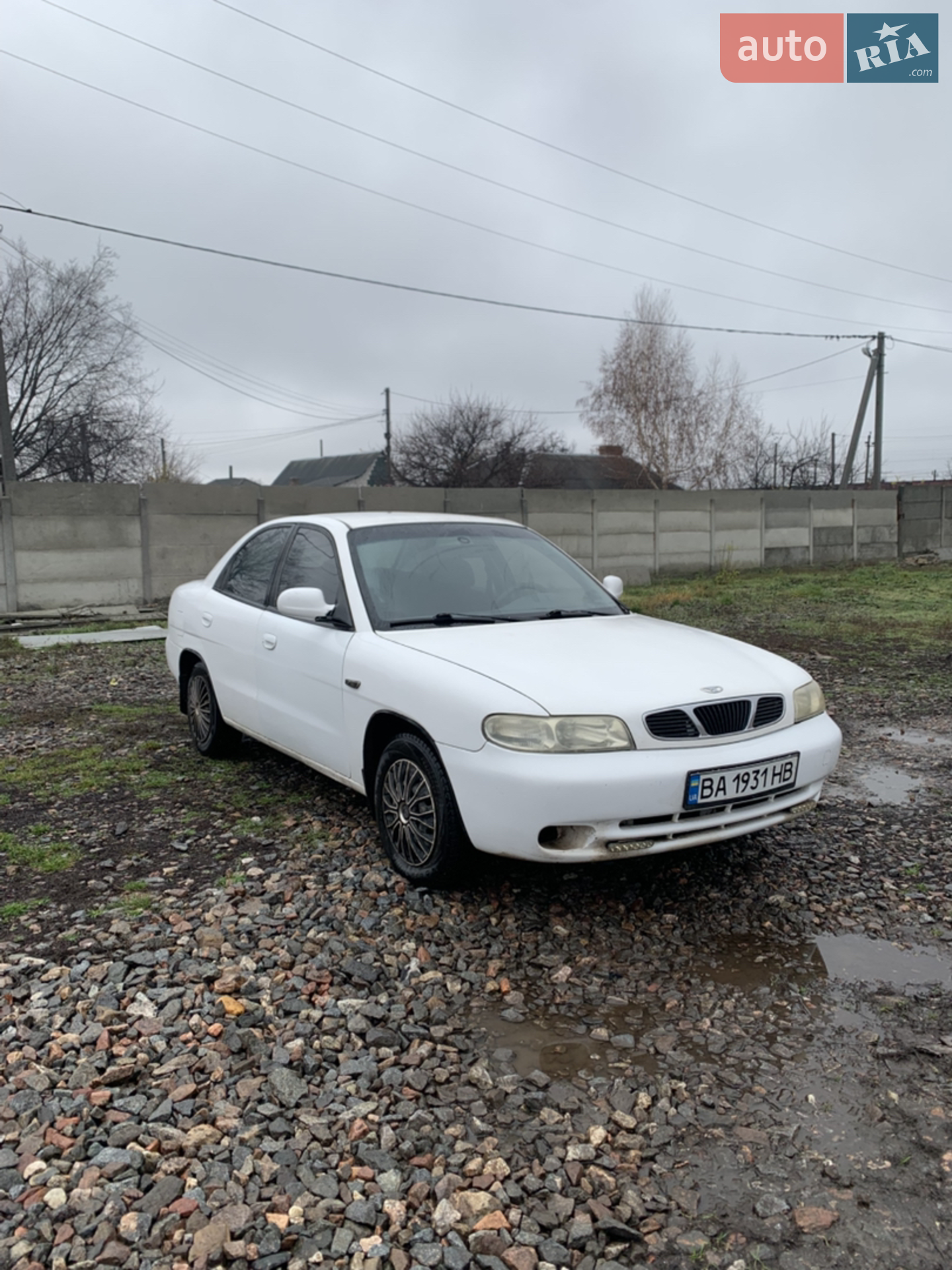 Daewoo Nubira, 1998