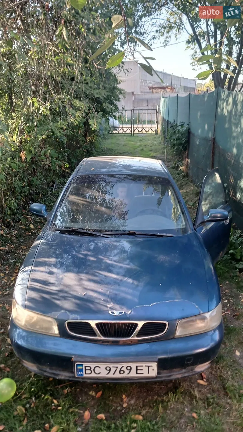 Daewoo Nubira, 1998