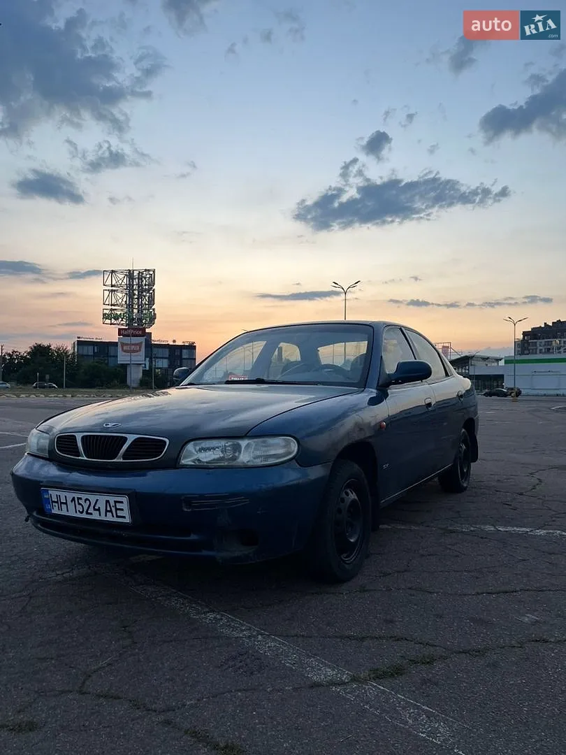 Daewoo Nubira, 1998