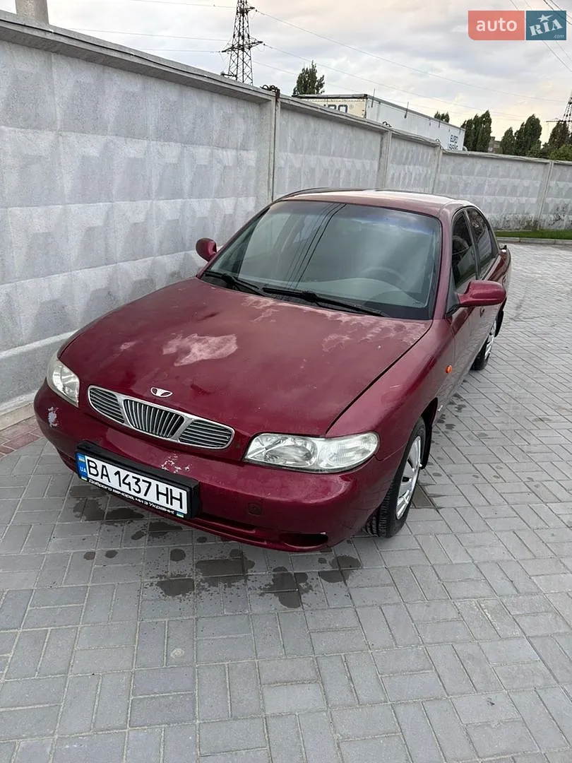 Daewoo Nubira, 1998