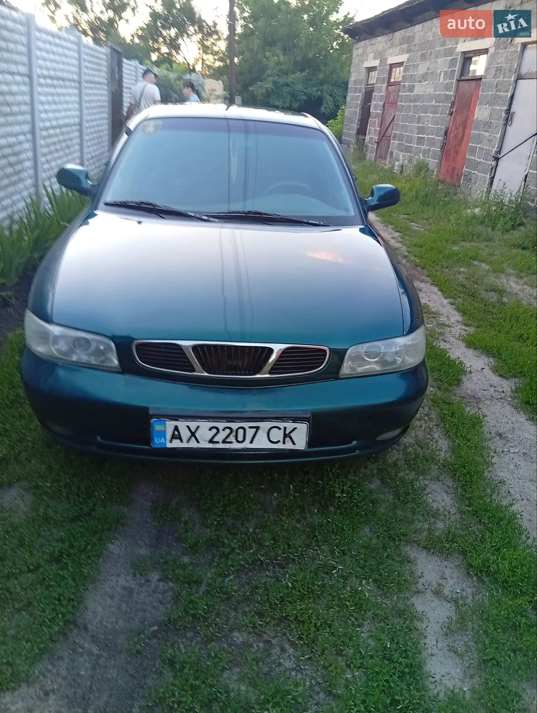 Daewoo Nubira, 1998