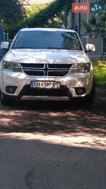 Dodge Journey, 2015