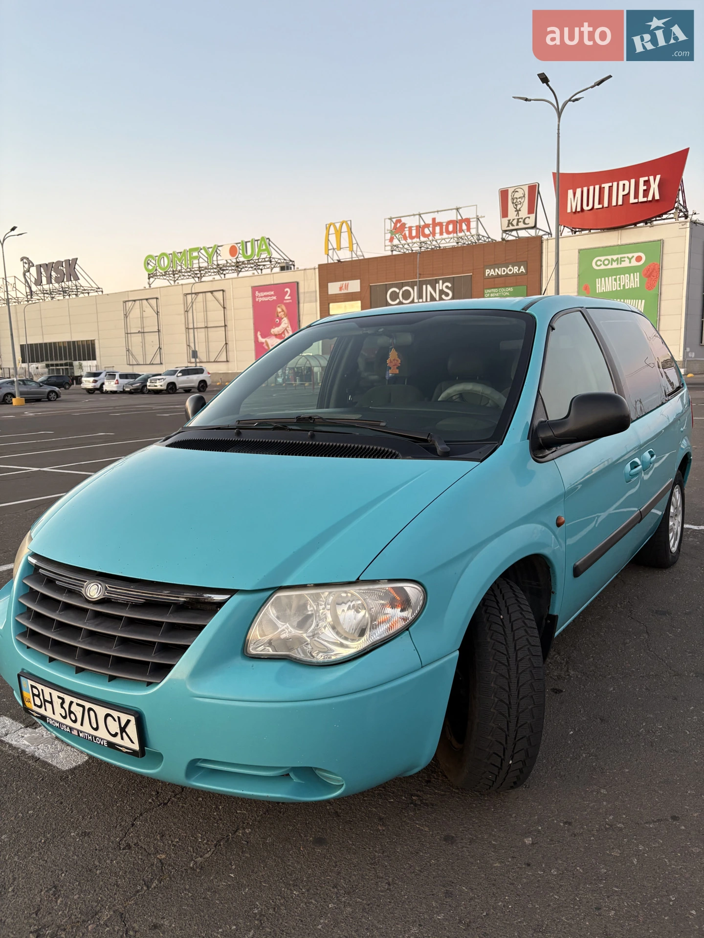 Dodge Ram Van, 2004