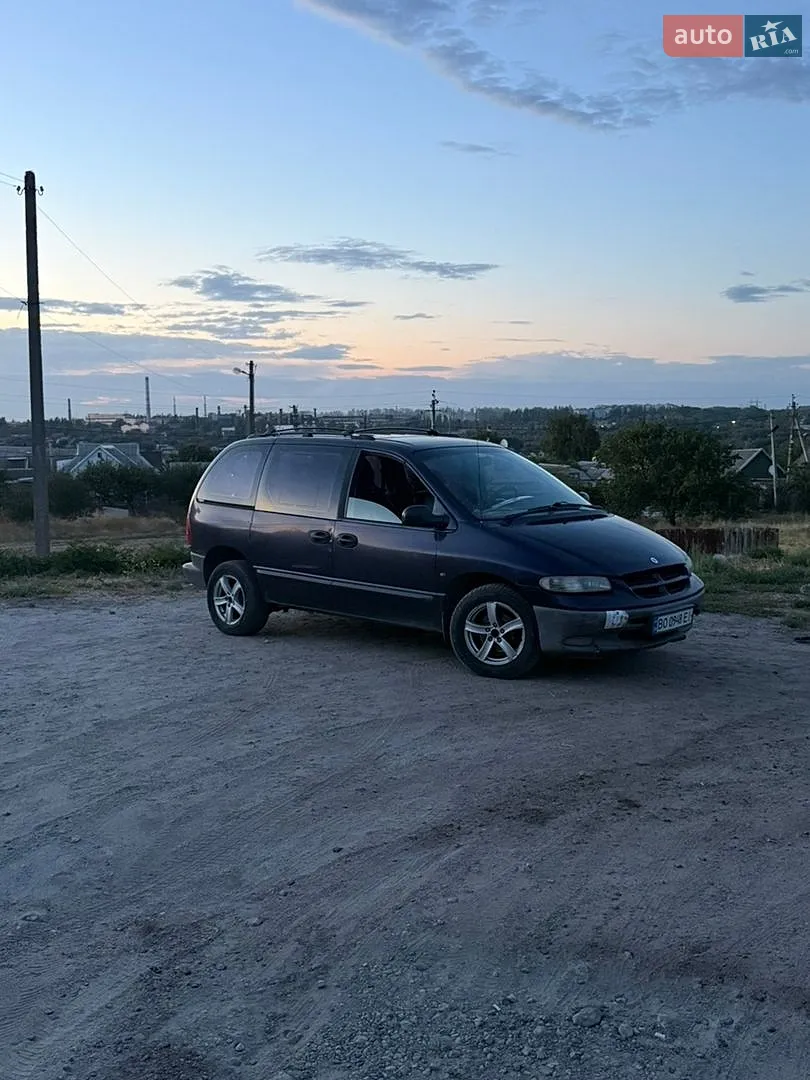 Dodge Ram Van, 1999