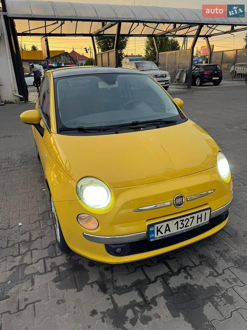 Fiat 500, 2011