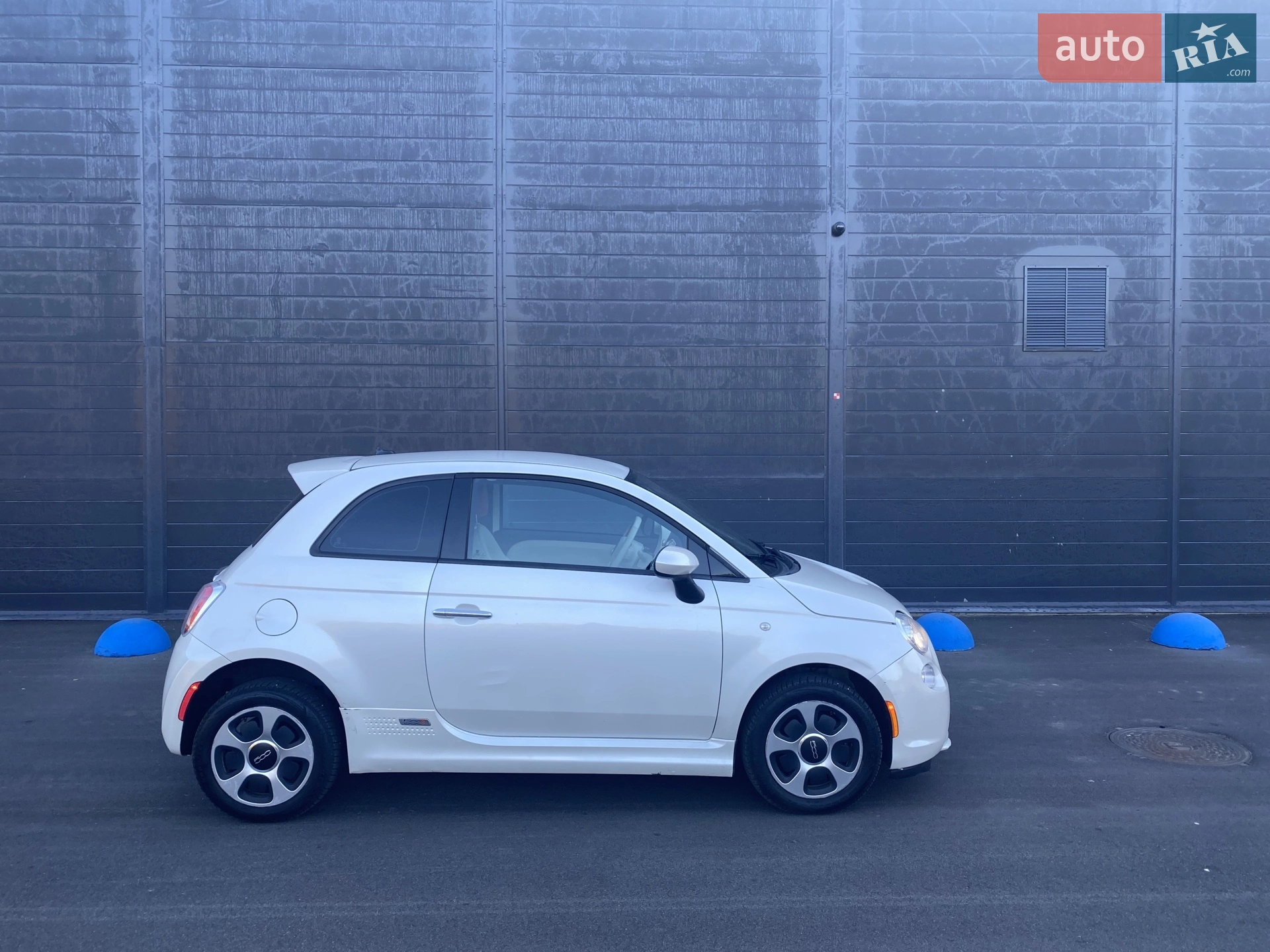 Fiat 500e, 2013