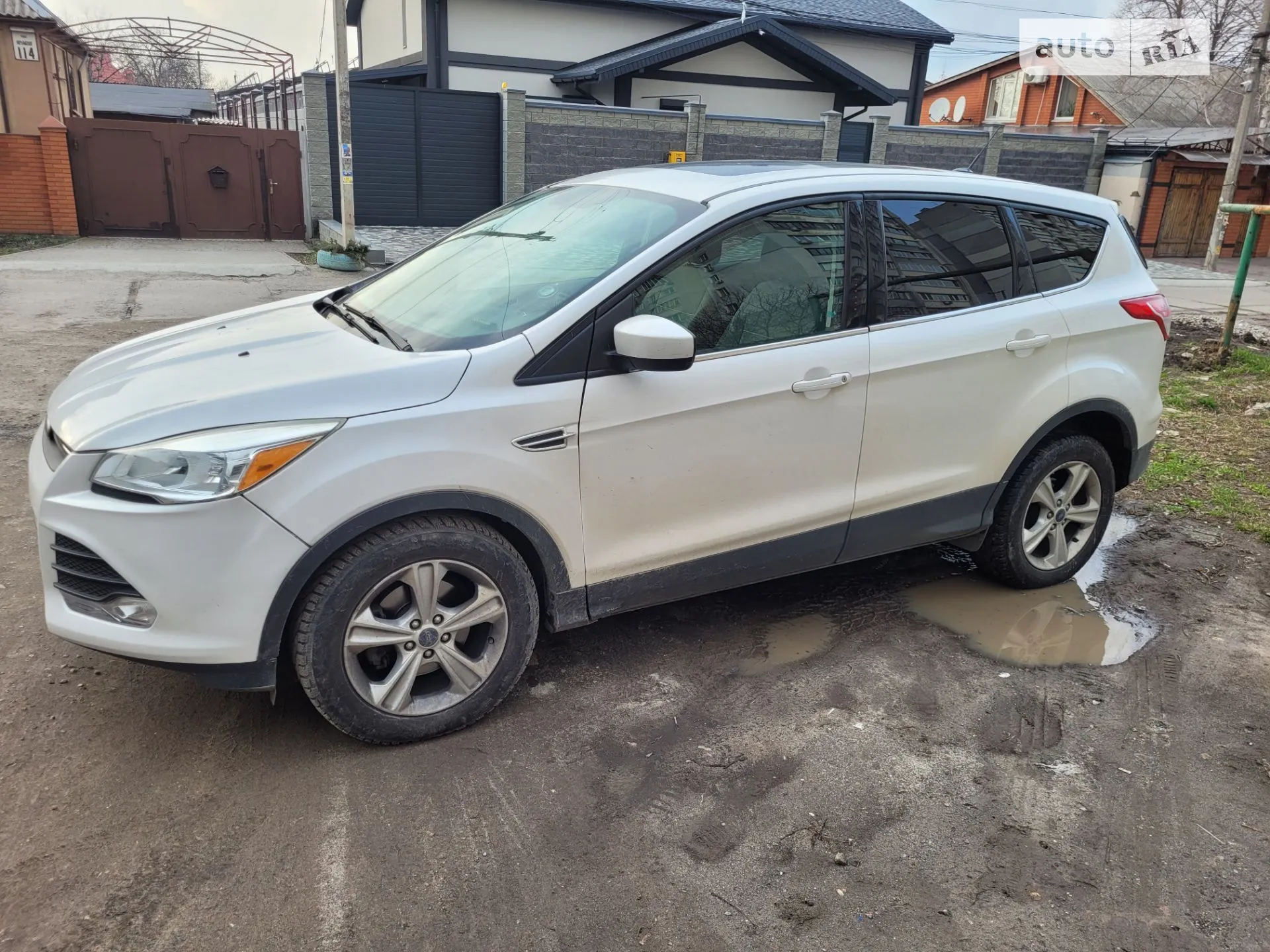 Ford Escape, 2015