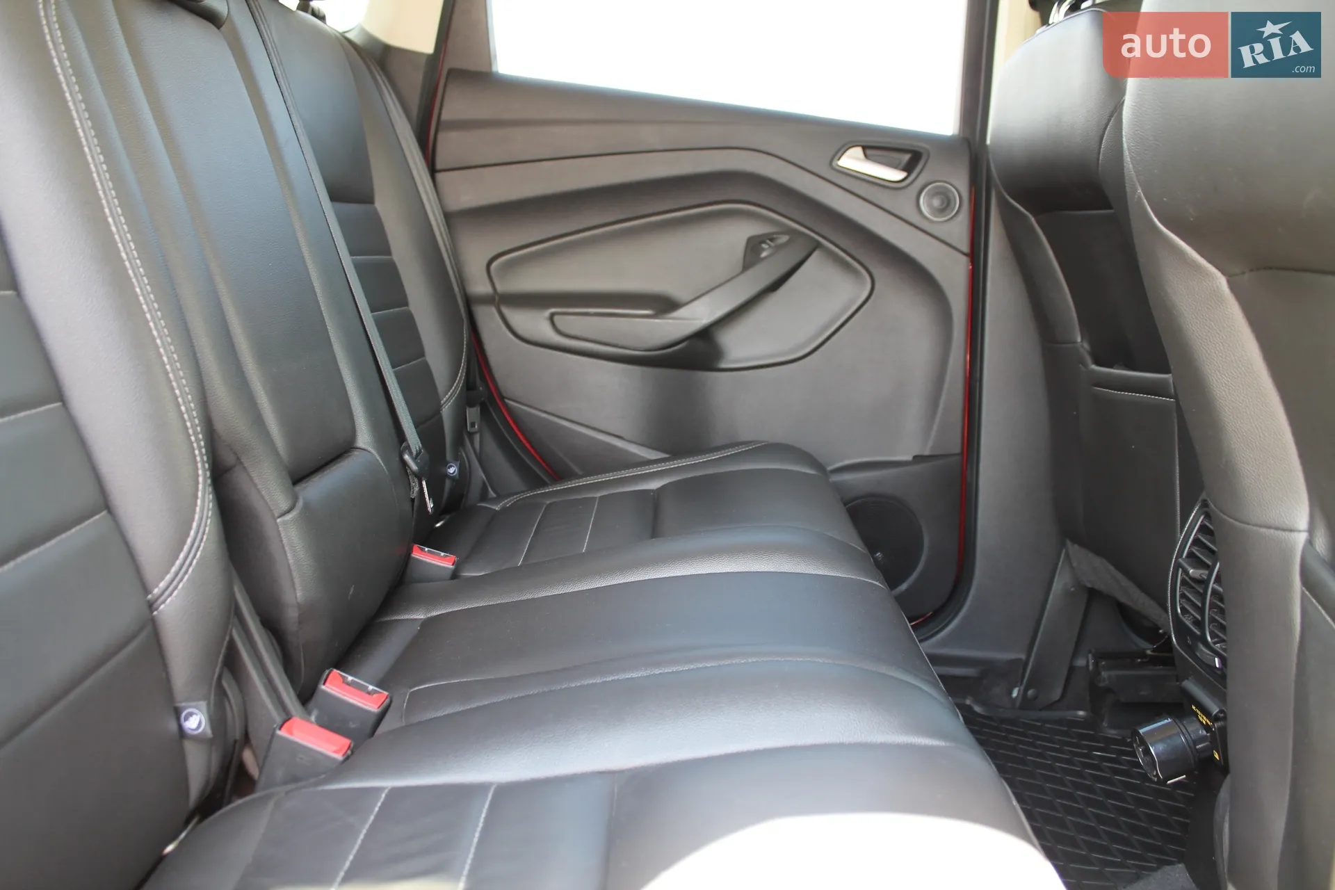 Ford Escape, 2015