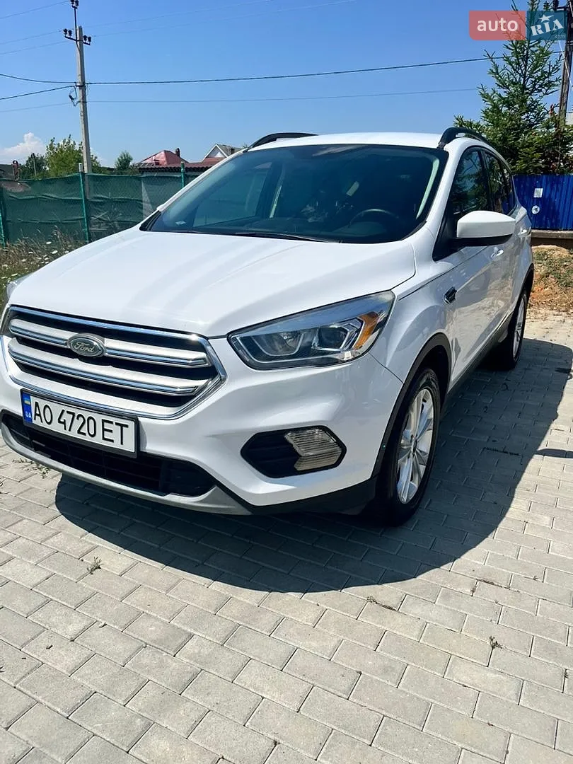 Ford Escape, 2018