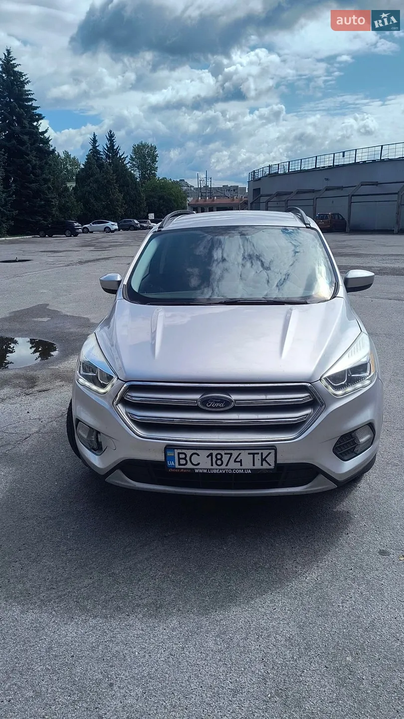Ford Escape 2016 — 1