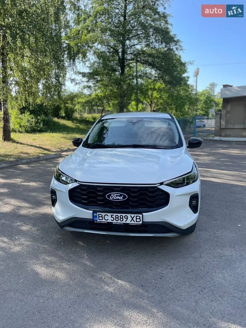 Ford Escape, 2023