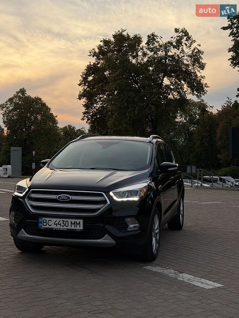 Ford Escape, 2016